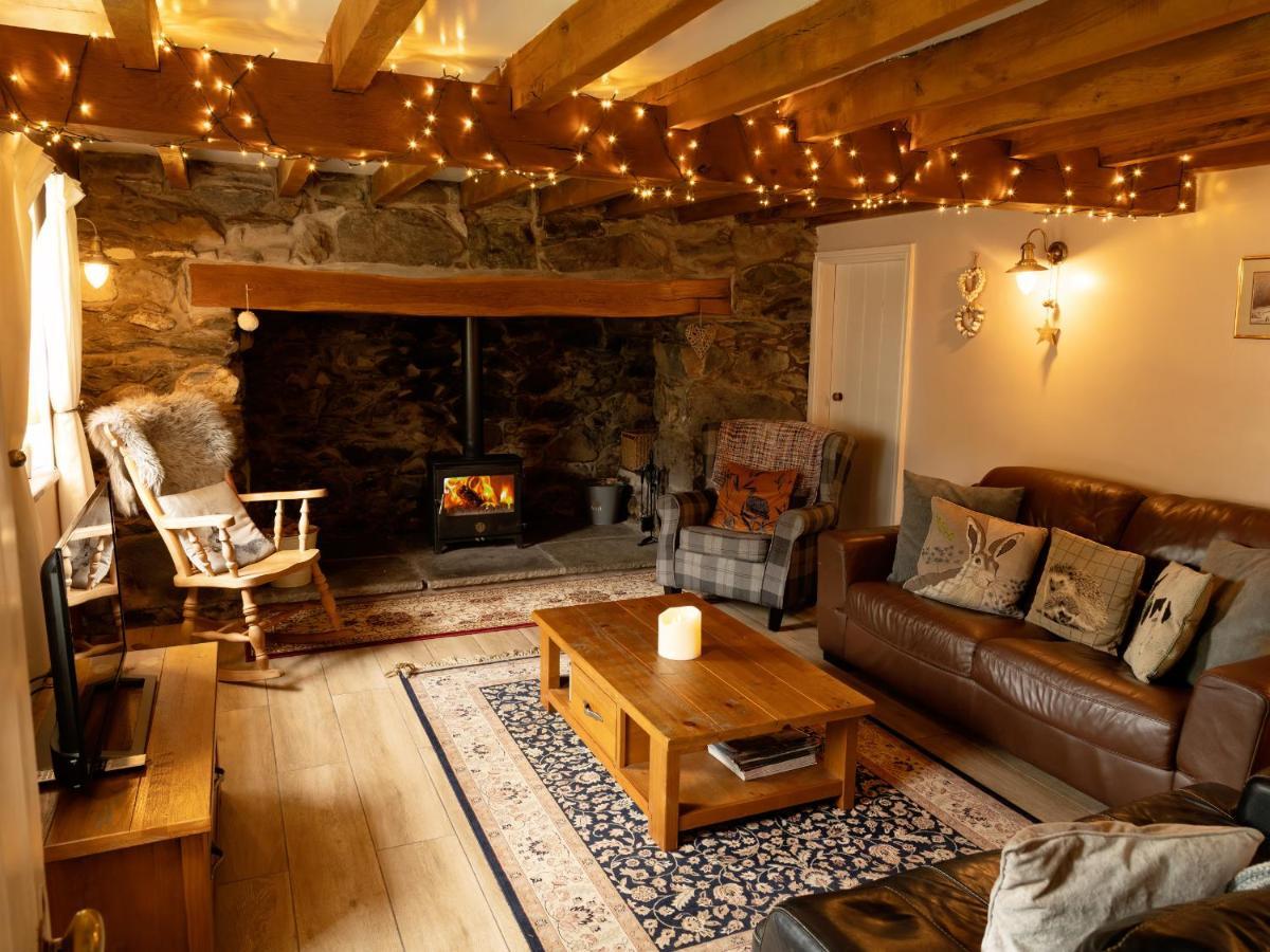 Grafog Farm Cottage, Caernarfon Groeslon Exteriör bild